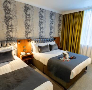 Twin Bedrooms