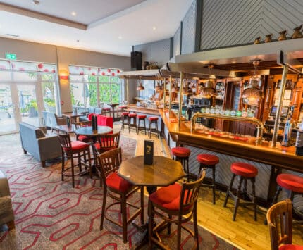 Lounge Bar